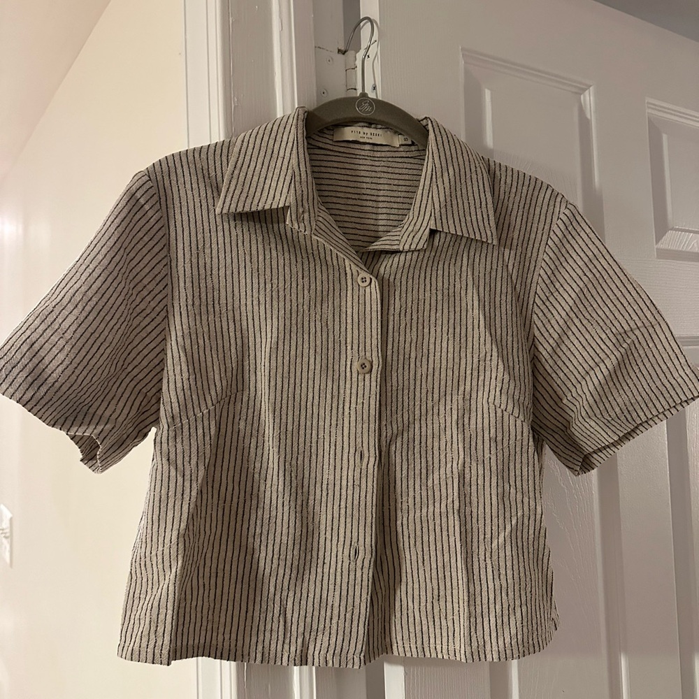 7115 by Szeki Striped Short Sleeves Cropped - SS24 - Light Stripes - Small